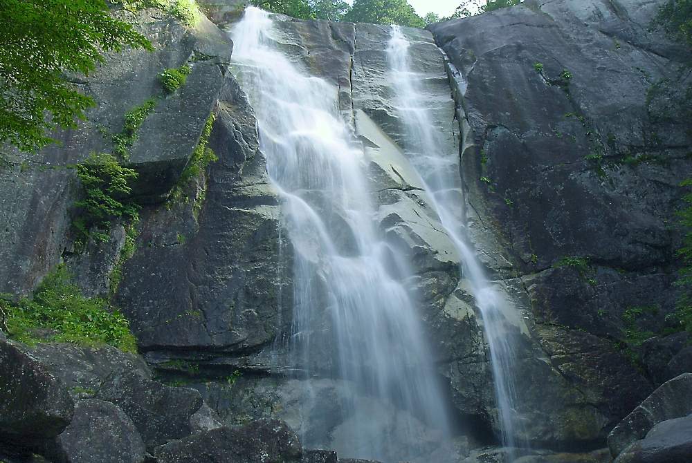 天河滝　日本の滝百選・田立の滝　