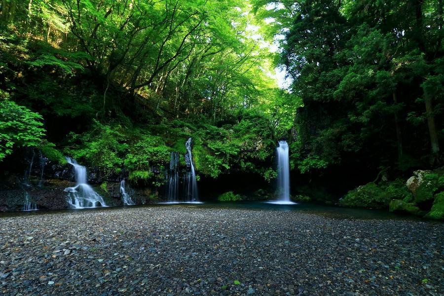 陣馬の滝（じんばのたき）静岡県富士宮市