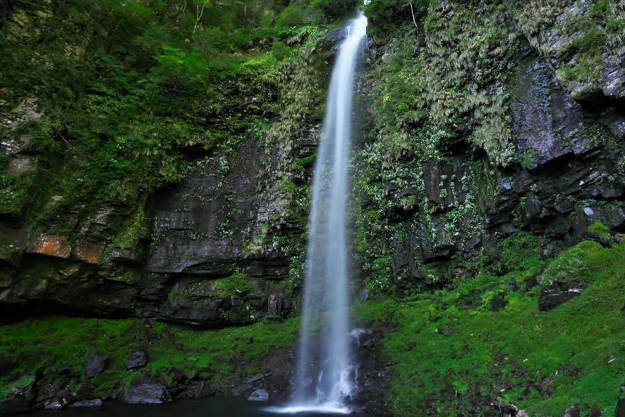 阿弥陀ヶ滝（あみだがたき）【岐阜県郡上市】≪日本の滝百選≫