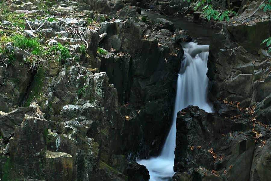 どんどの滝（どんどのたき）【広島県三原市】